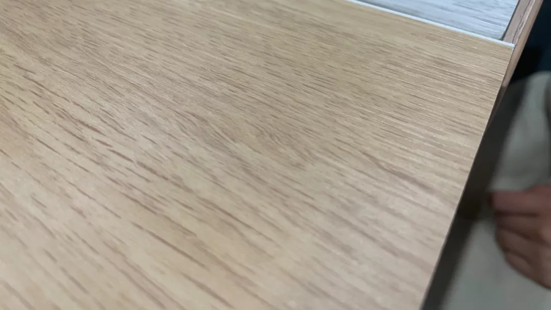 网红石塑地板实测!便宜真的没好货?