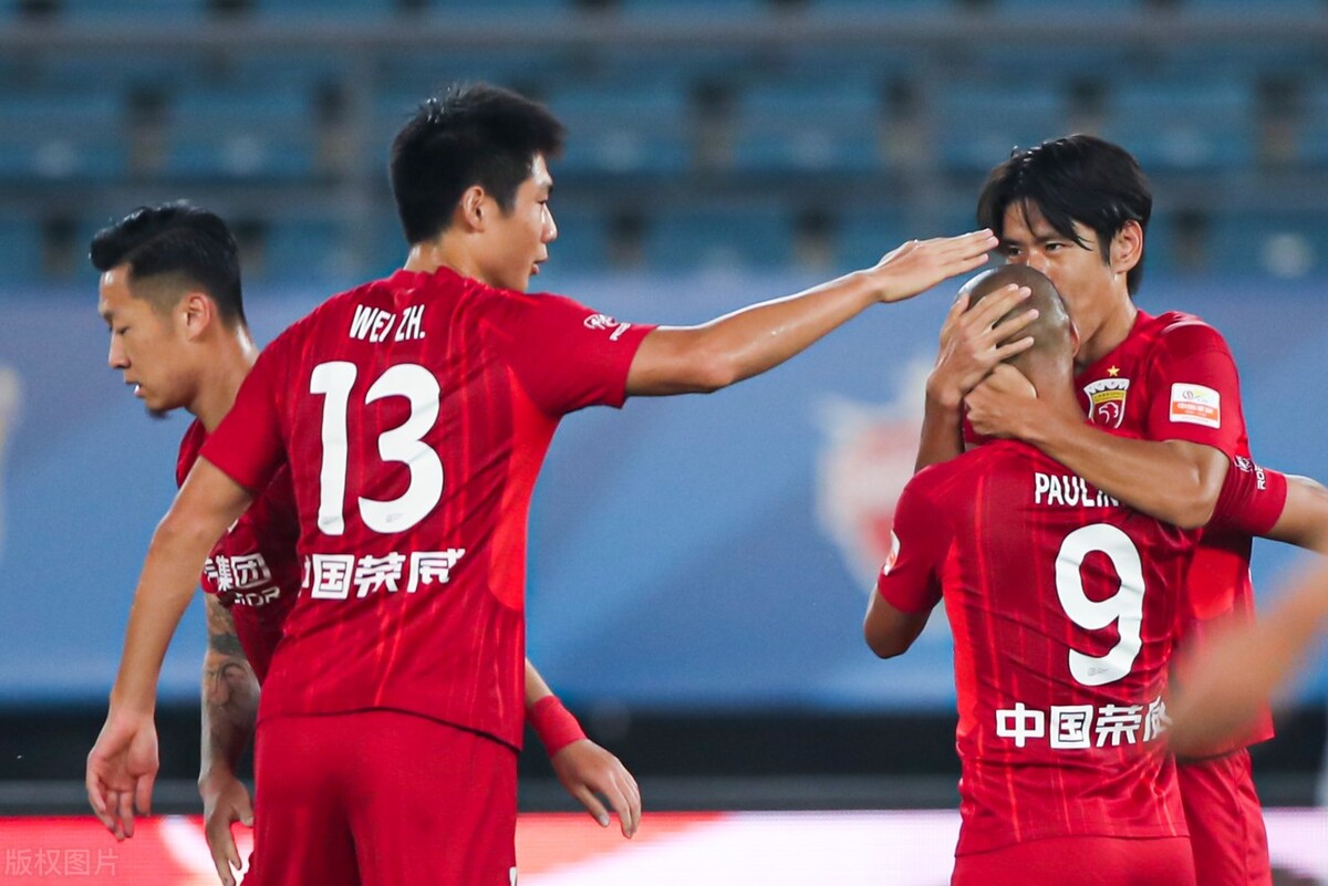 单场送两次助攻（上港新奥斯卡横空出世！本轮补赛单场送出两次助攻，坐稳核心位置）