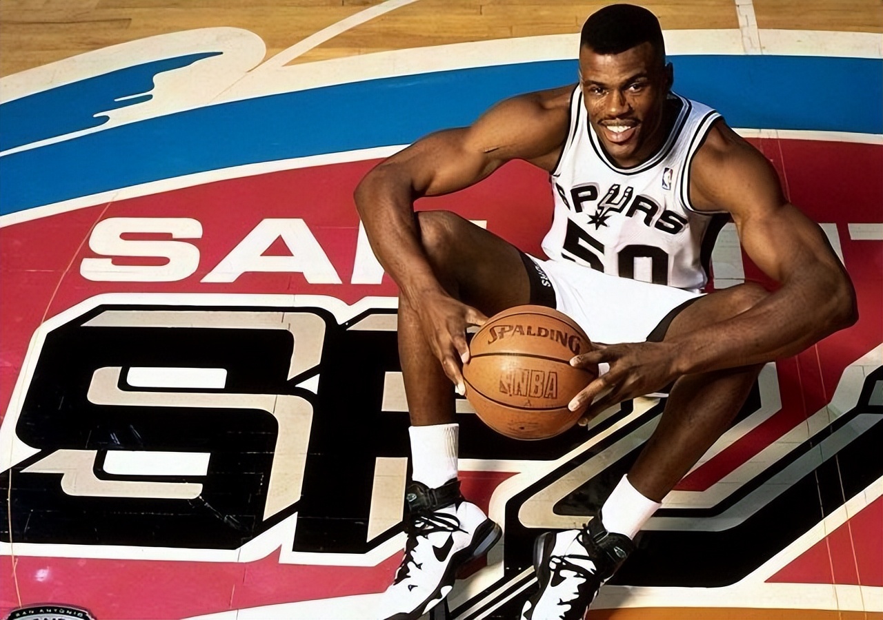 大卫罗宾逊单打集锦第一章(nba365天365星——大卫罗宾逊)