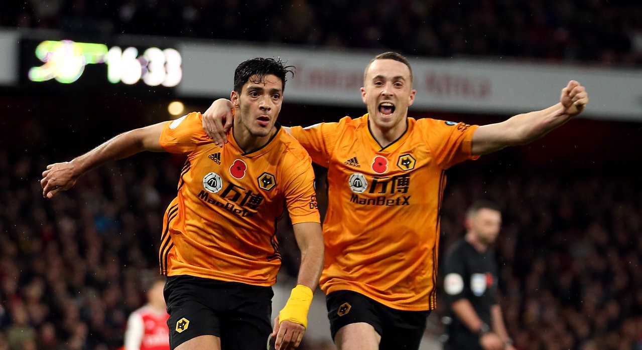 哪里有免费的英超视频直播（英超直播：狼队对阵米德尔斯堡，季票持有者可以免费参加半决赛）