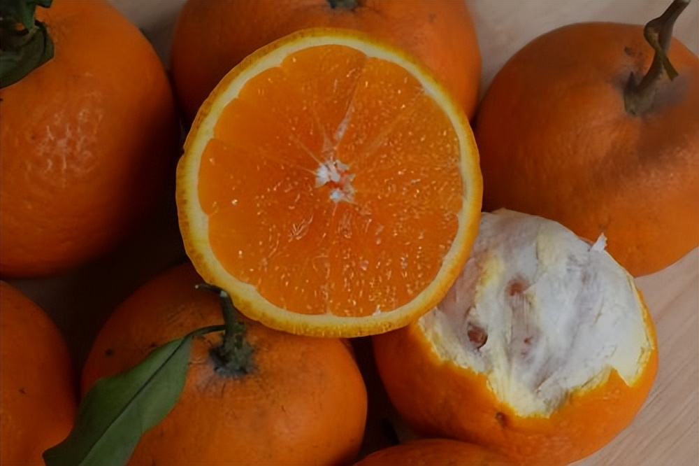 糖尿病患者吃橘子、橙子，到底是升血糖还是降血糖？早知道早了解