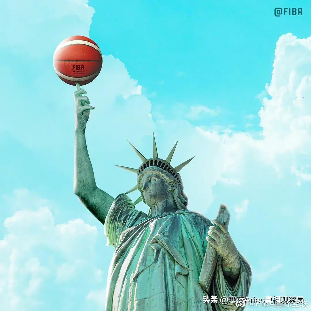 nba篮筐为什么有国旗(2022 NBA选秀大会，状元全名真难写，曾凡博西服绣国旗参加)