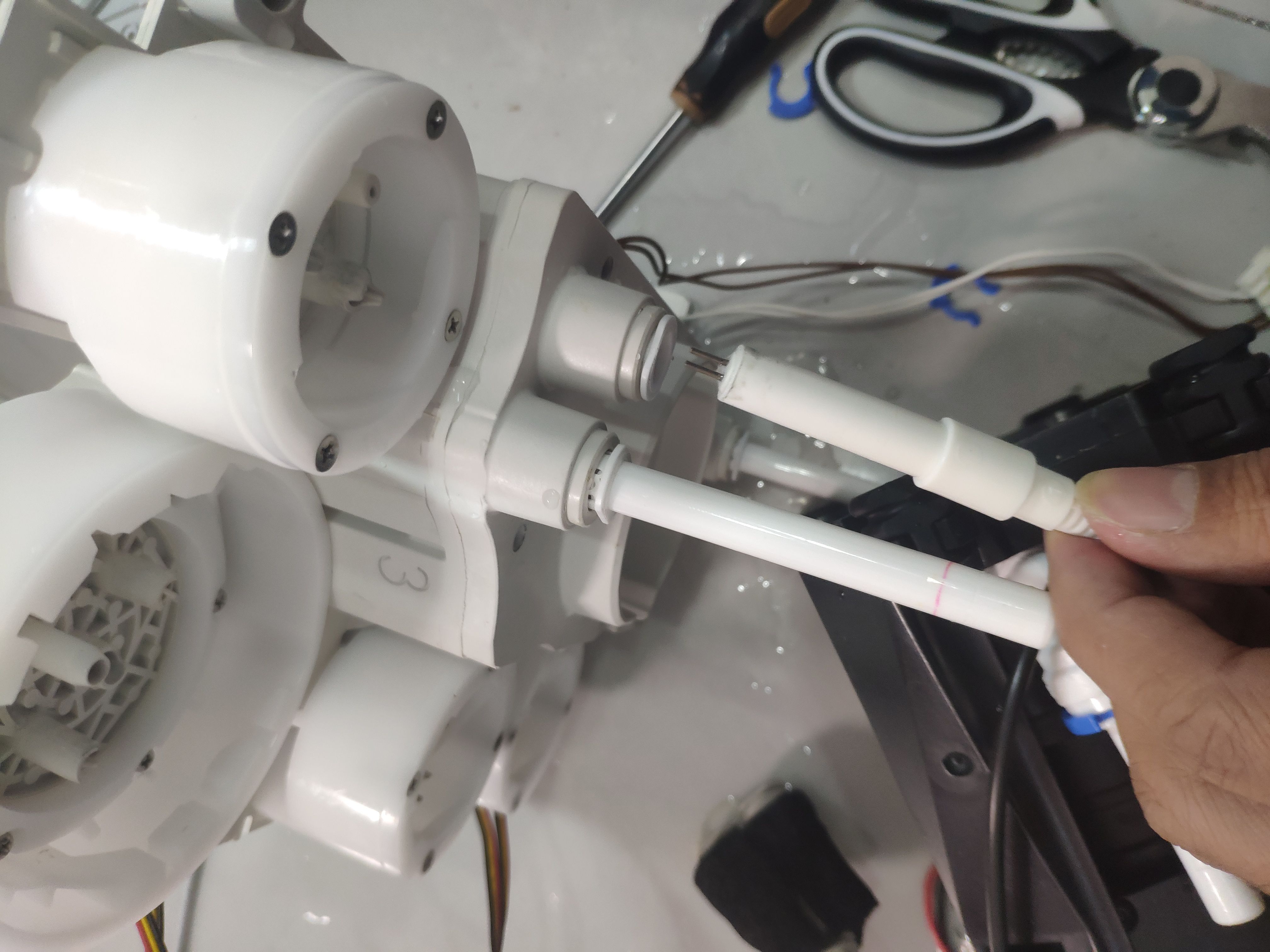 小米净水器600g彻底大拆解