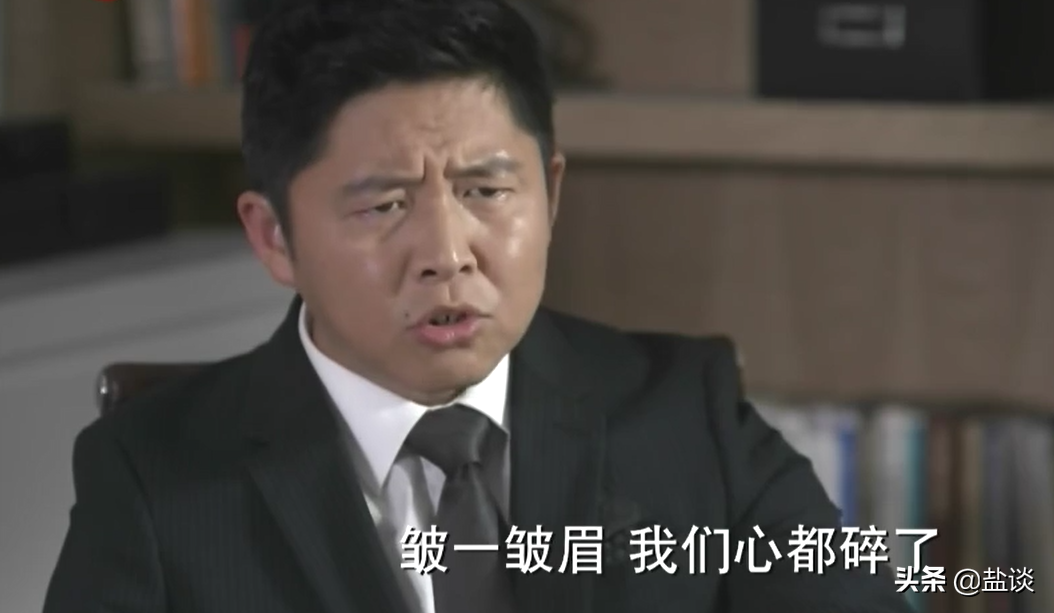 重看《何以笙箫默》，很多人都迷何以琛，而我看到了“丑男”老袁