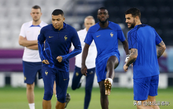 争议点球阿根廷痛失世界杯冠军（意外！法媒要求国际足联取消阿根廷世界杯冠军：梅西进球明显违规）