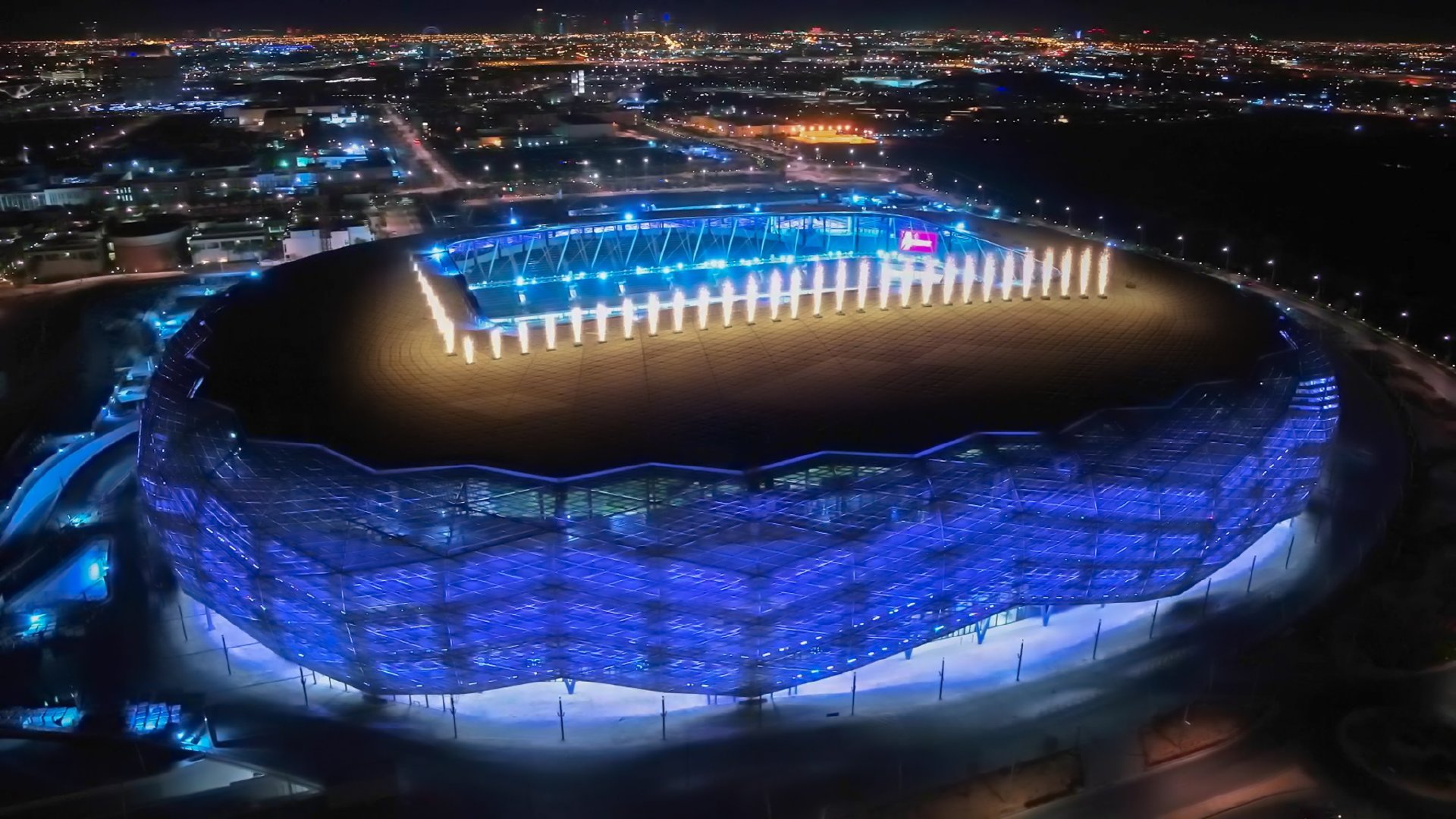 俄罗斯世界杯球场宽度(15747 亿元！史上最贵的卡塔尔世界杯，被骂得最惨)