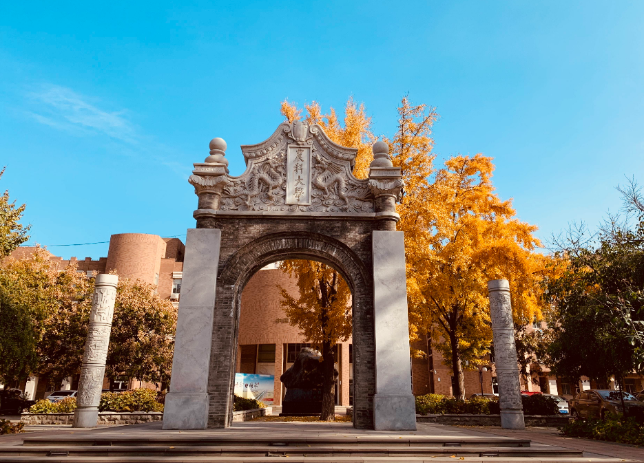 2022考研“怪现象”，400分无缘211大学复试，300分却能捡漏985？