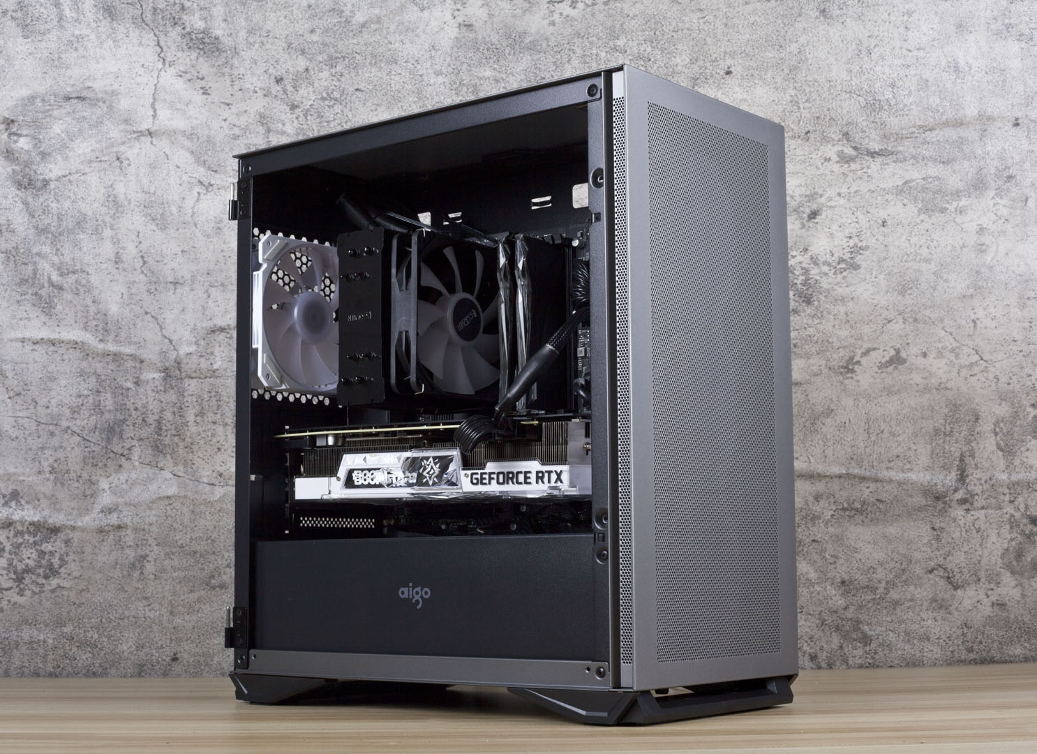 双网面开孔光污染+散热拉满，爱国者YOGO M2 性能版体验