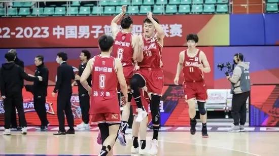 cba在哪个电视频道（CBA明日四场大战！CCTV5直播辽宁浙江二番战，天津福建盼终结连败）