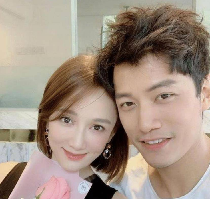 恭喜！陈乔恩跟男友领证结婚，现场大呼“我结婚了”，经纪人证实