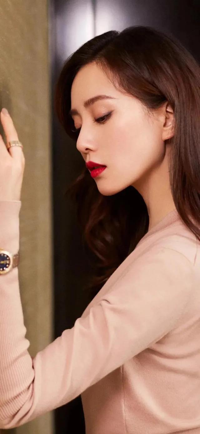 简直就是仙女下凡，刘诗诗