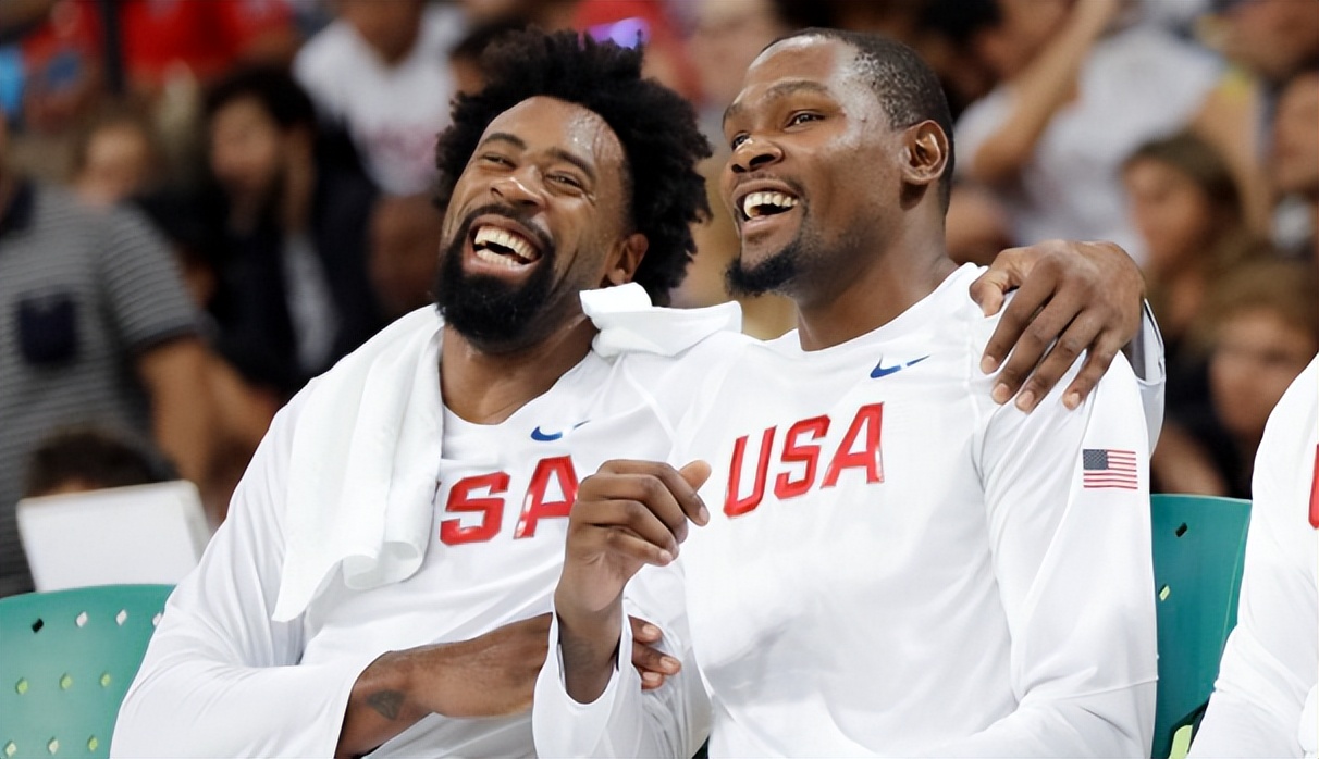 周琦為什么打不了nba（周琦8大優(yōu)勢完爆前25+22巨星，為何去不了NBA？楊毅揭開兩大謎團）