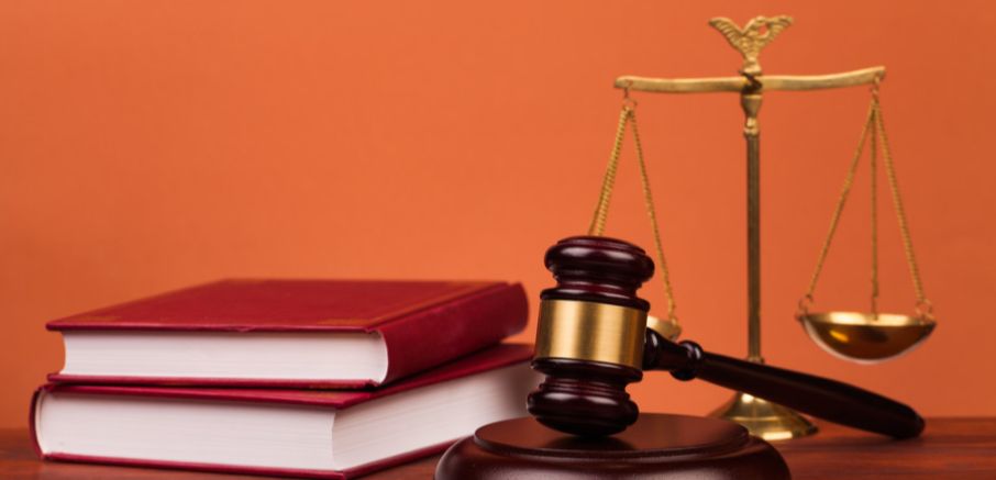 1992年，男子获死刑后痴迷读书，写出182页文稿，被最高法改判