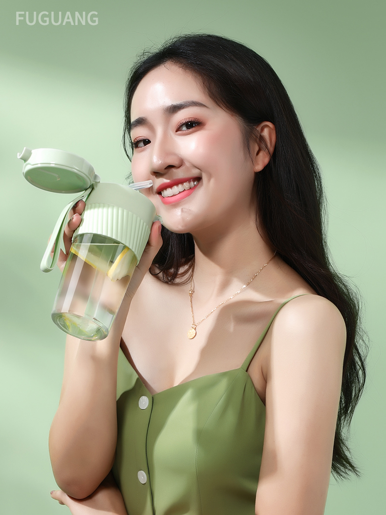 Tritan塑料杯为什么比较贵，是智商税吗？