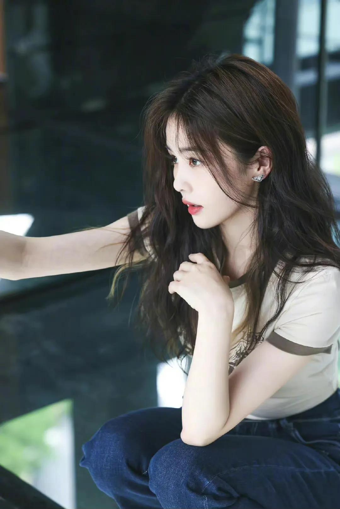 白鹿出道六周年