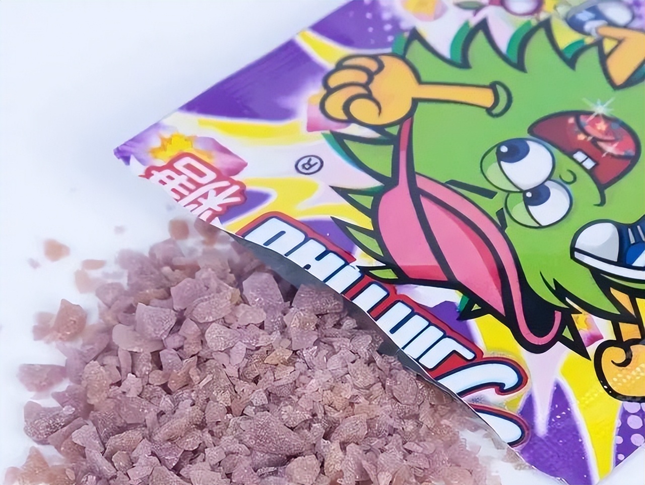 学校小卖部最火的10款零食，吃过第7个很幸福，吃过第9个是有钱人