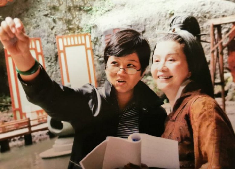 名导胡玫：拍《雍正王朝》成名，再婚找到幸福，丈夫愿做家庭内勤