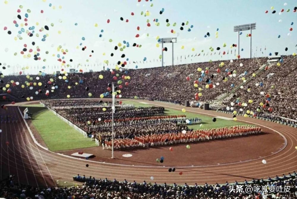 02的世界杯发生什么事了（2002，当世界杯第一次来到亚洲，背后的阴谋权术你可知晓？）