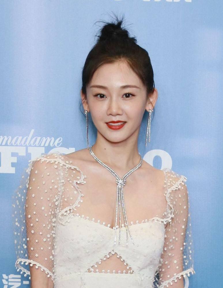 杨丞琳下意识问郑恺：为什么不给苗苗一个婚礼？郑恺高情商应对