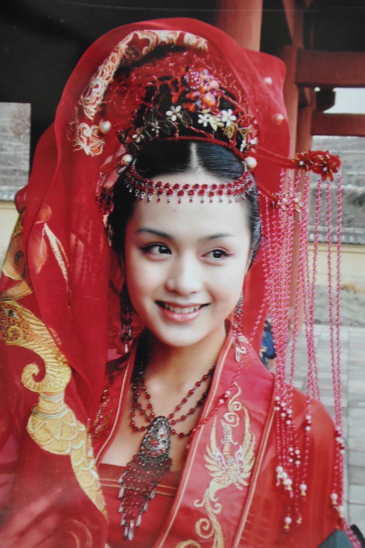 饶敏莉离婚"人人欢呼",还不是因为脸