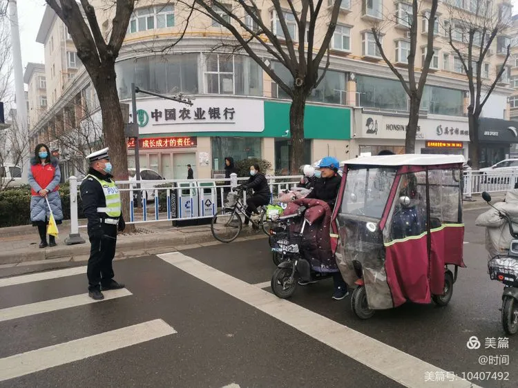 「交警正能量」平凡的坚守