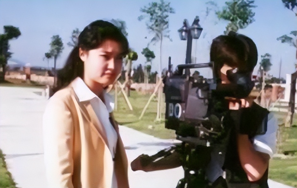 桑晨：因身高放弃跳舞，阴差阳错成为主持人，扎根央视28年