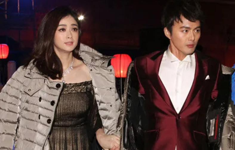 蔣欣：截胡華妃、“罵”孫儷、補刀趙麗穎假唱，真的只是低情商？