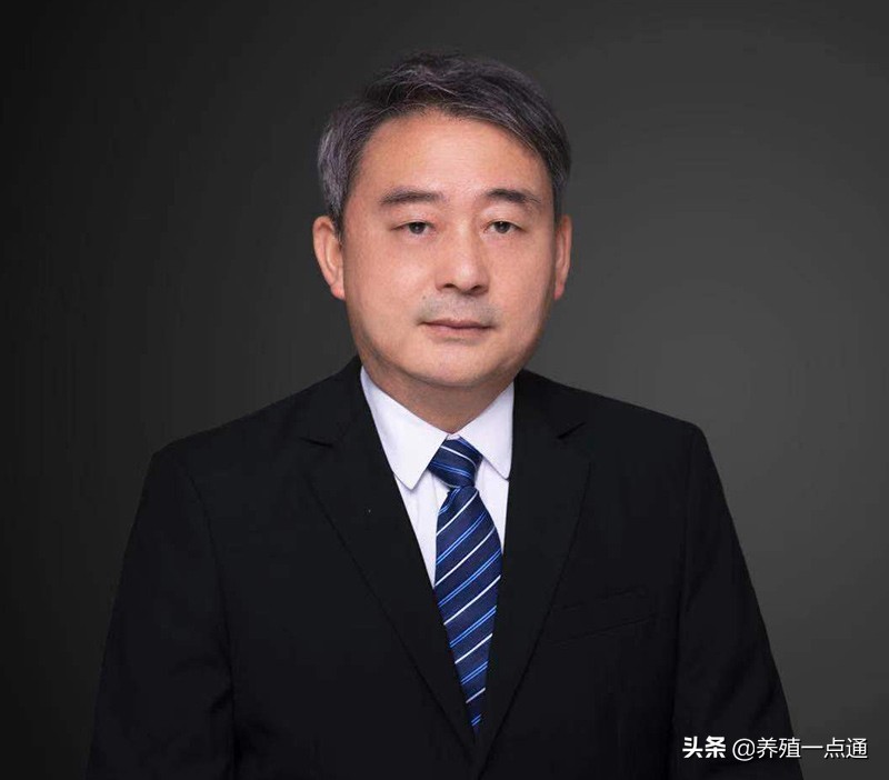 黄兴国，湖南农业大学动物科技学院教授、博导，动物肠道健康专家