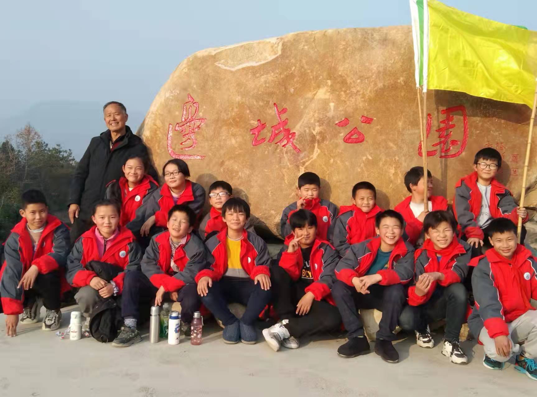 蕲春学校培养学生体育(蕲春县檀林镇中心学校：扬山区特色 挖“双减”内涵)