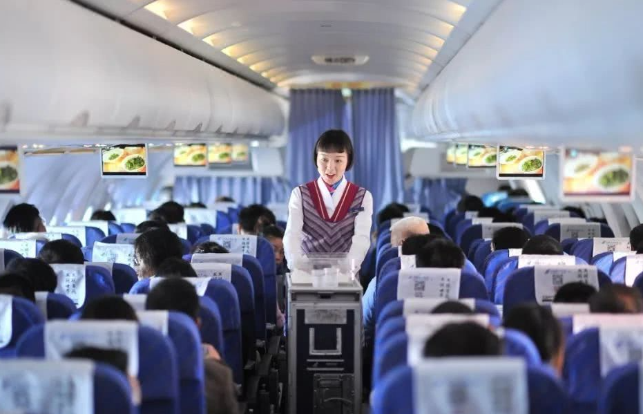 飞机失事只能等死吗(为什么不给乘客配降落伞?