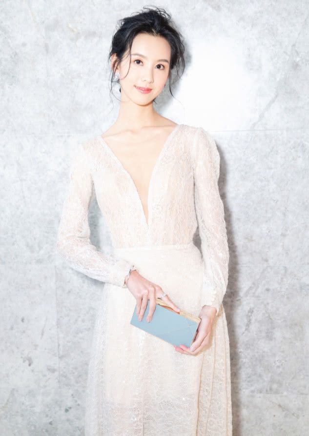 女星衣品—陈都灵（一）