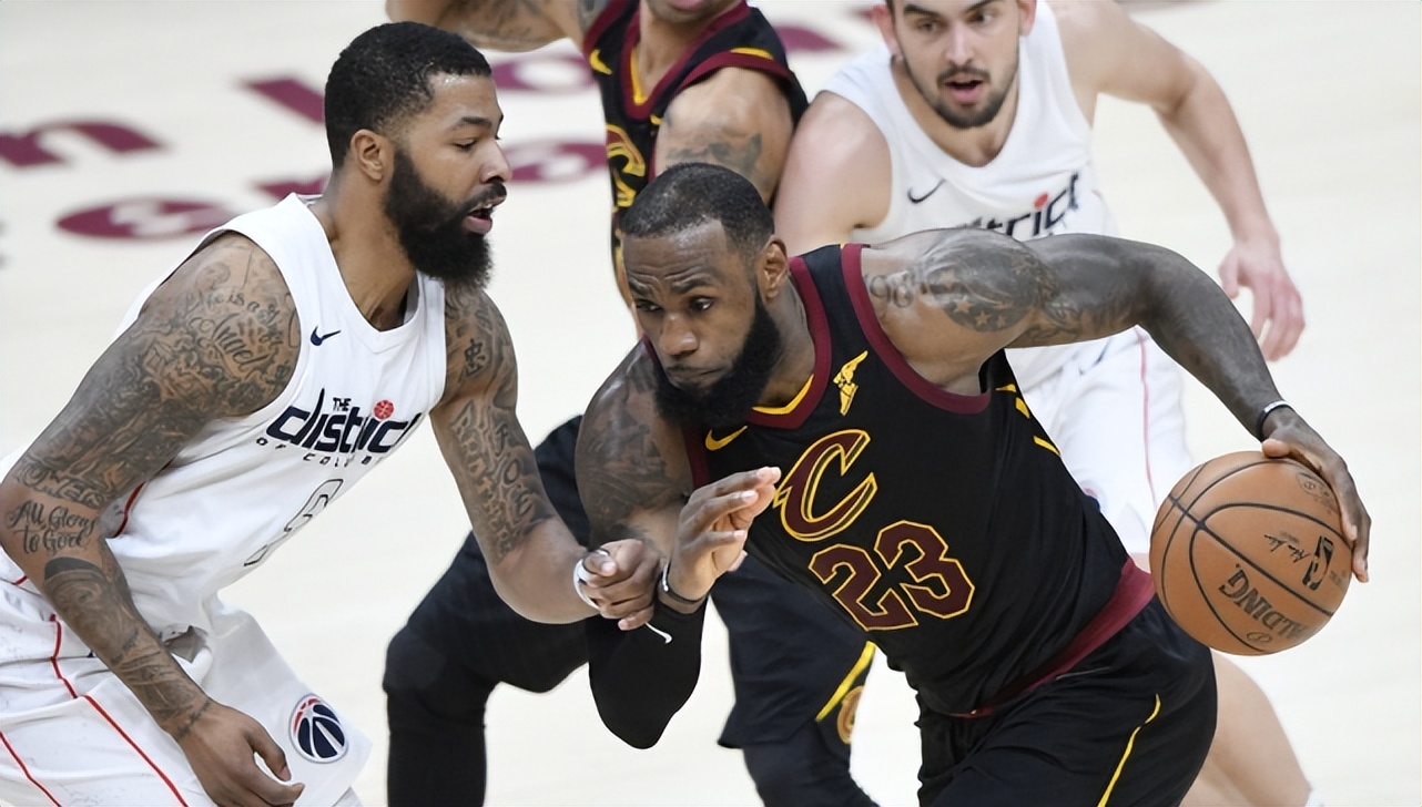 nba膝盖伤有哪些(NBA打球最伤身体的5大球星！韦德摔仅排第3 罗斯屈居第2)