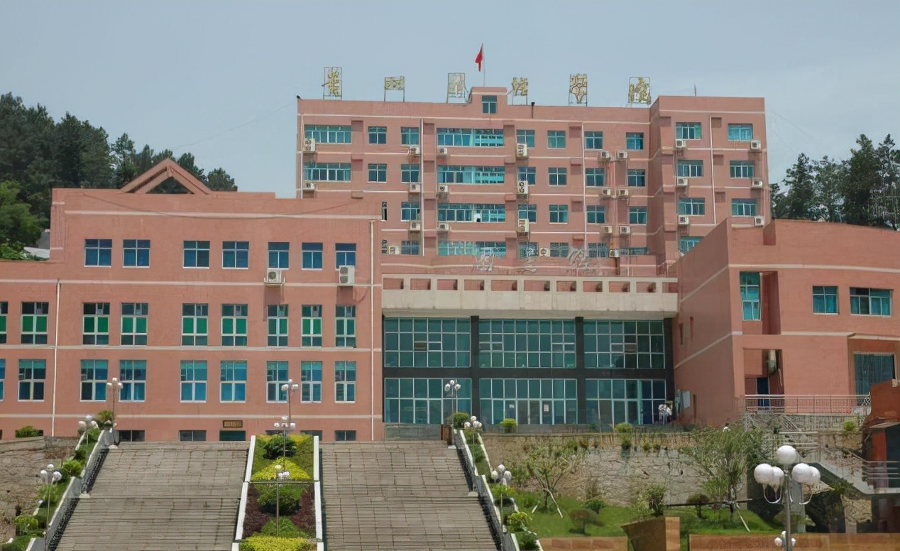 最新贵州高校经费预算公布！贵州大学强势夺冠，贵州财经进军三强