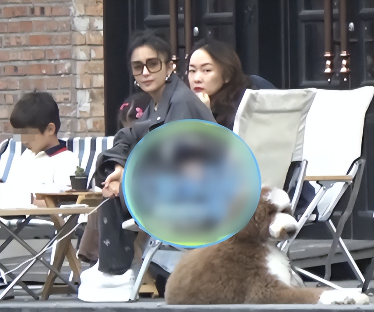 霍思燕520高调放闪，霸气亲吻杜江超甜蜜，近照瘦太多美回少女