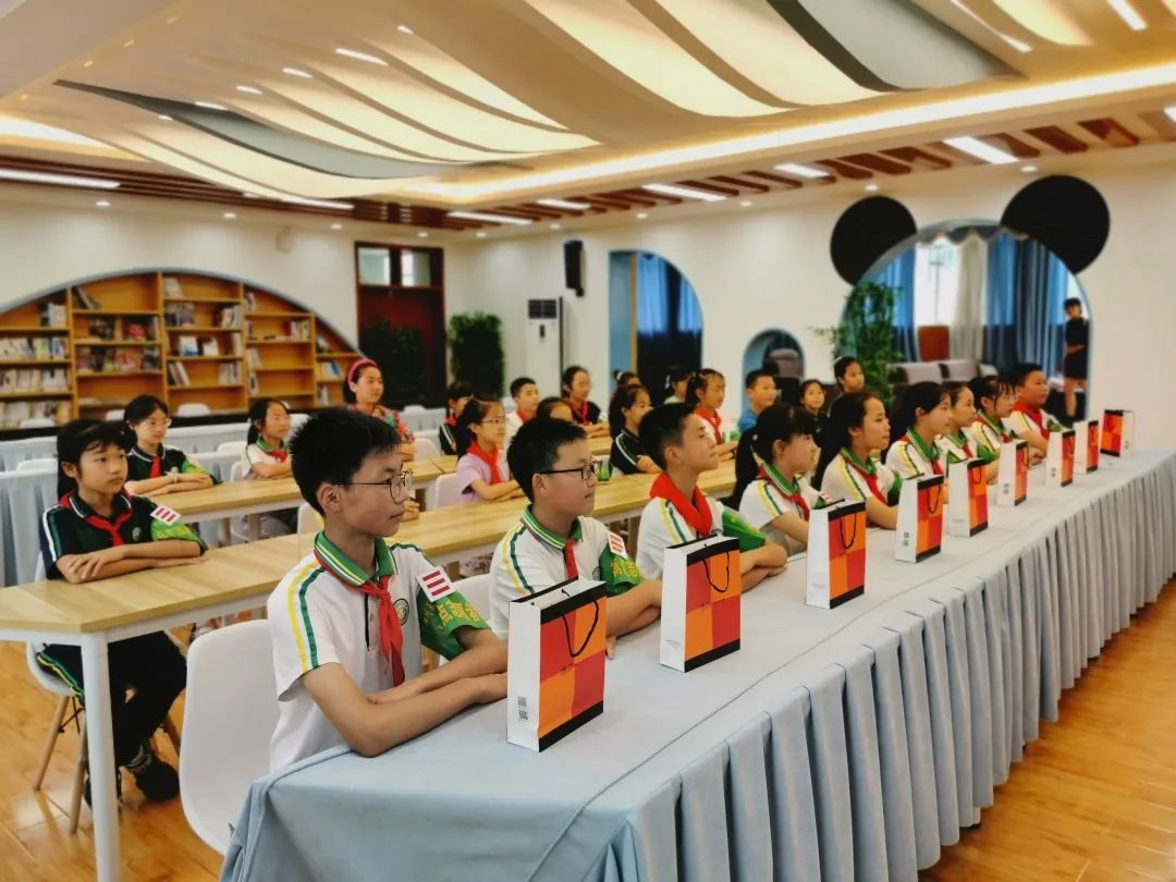 青春不散场·梦想正启航｜记四川天府新区锦江小学大队委欢送活动