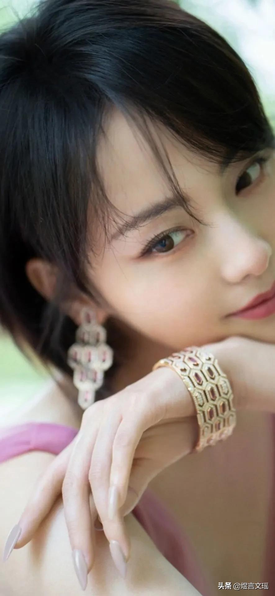 一日一星之张嘉倪