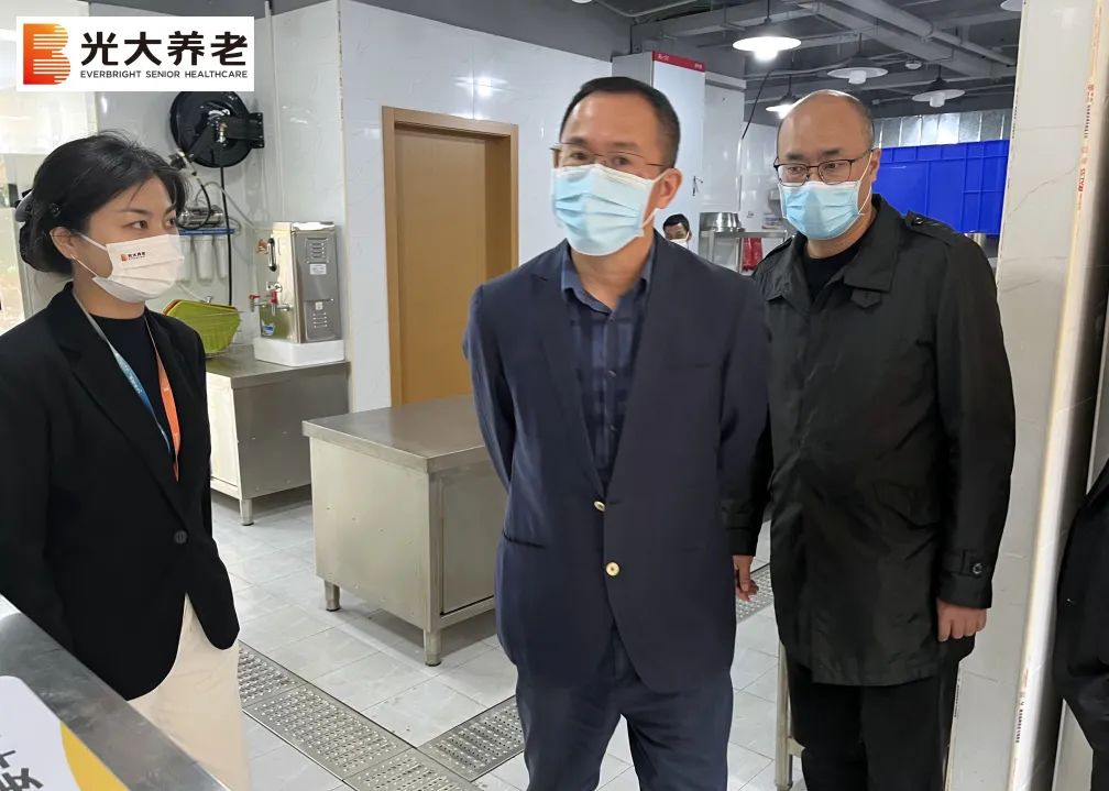 浙江省乐清市副市长陈万钦调研光大百龄帮·乐清颐养中心