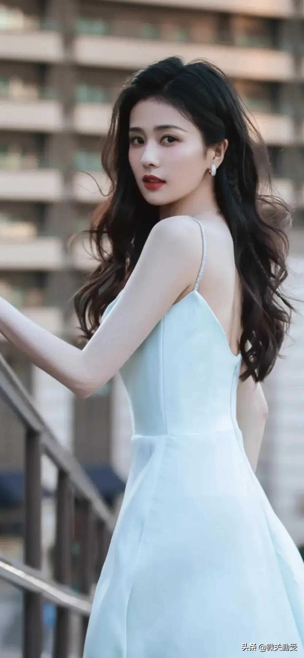 猜猜这是 哪几位明星？