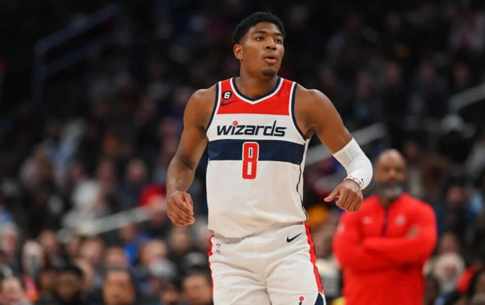 NBA轉(zhuǎn)會交易規(guī)則（5大交易動向出爐！東契奇表態(tài)，多隊搶湖人舊將，歐文或續(xù)約籃網(wǎng)）