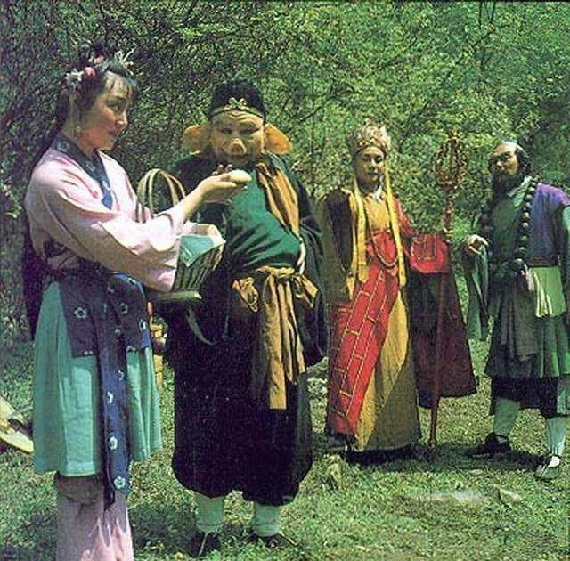 从毛泽东、郭沫若看《孙悟空三打白骨精》后写的三首七律说开去