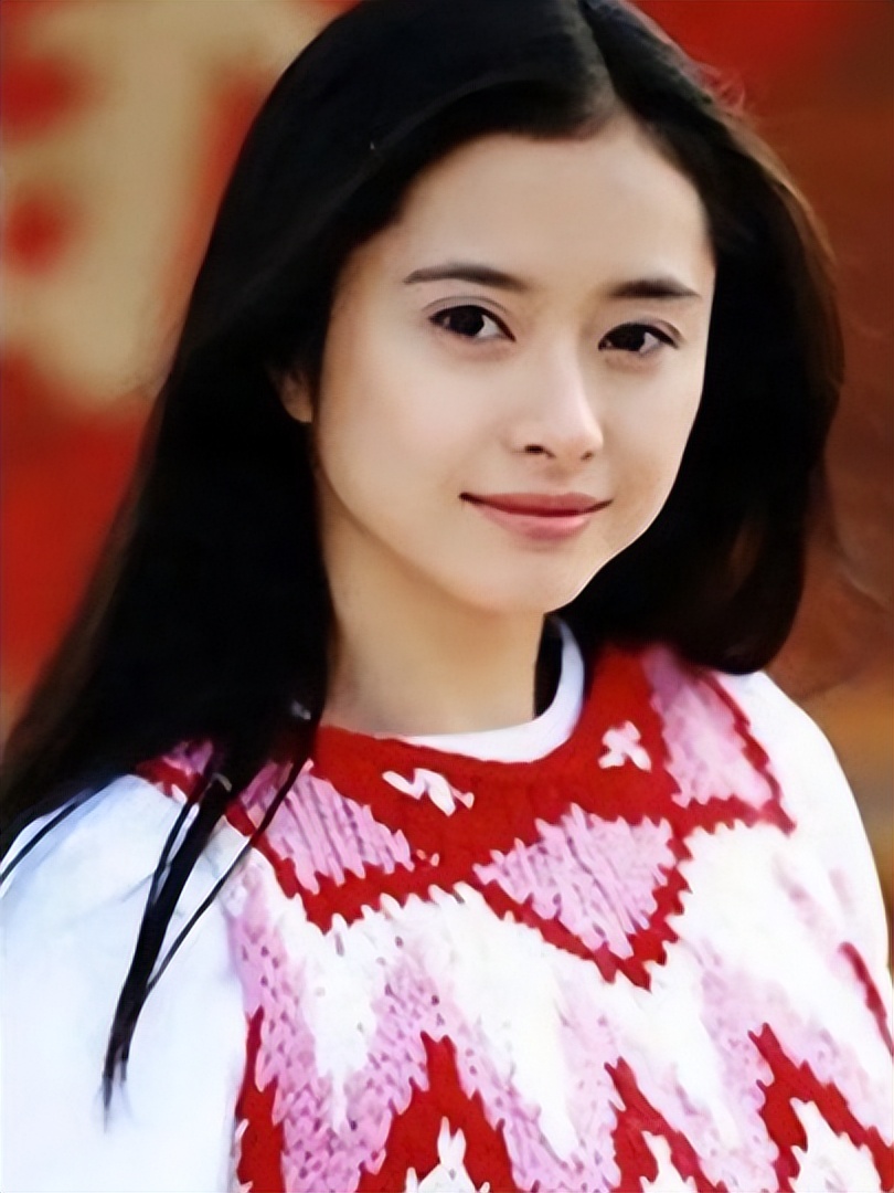 8位"叫不上名"的香港女配角,年轻时都是一眼万年,一见误终身
