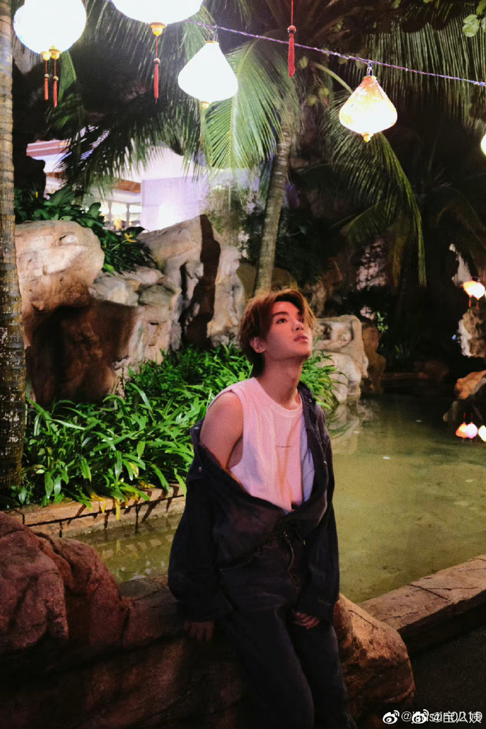 7.17美图：秦岚 任豪 肖战 檀健次 罗云熙 龚俊 张予曦 唐嫣 李易峰 王俊凯