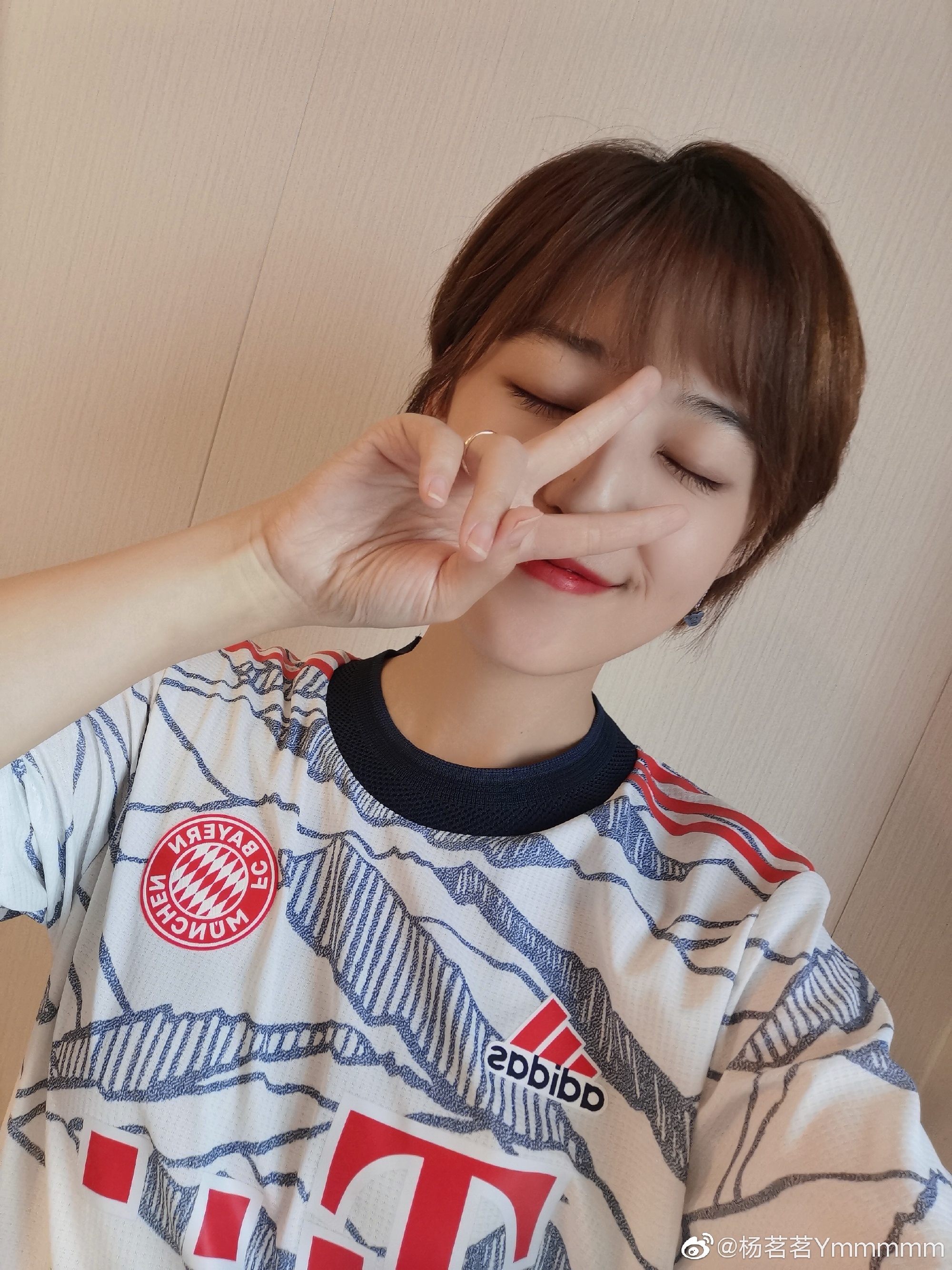 世界杯美女主播茗茗(足球女主播哪家强,央视马凡舒,刘语熙,杨茗茗最强