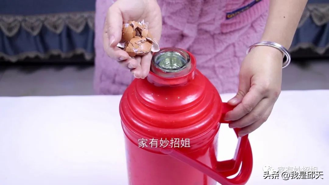 热水瓶水垢如何快速去除（教你一招快速清除水垢）