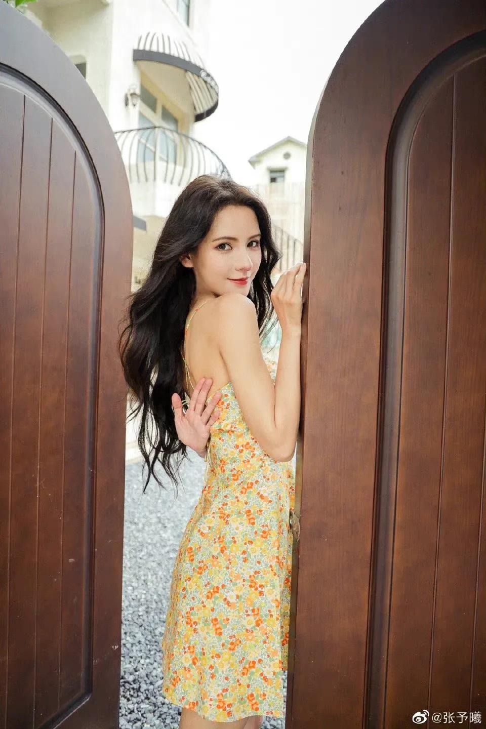 6.16图：檀健次 侯明昊 迪丽热巴 于朦胧 赵丽颖 易烊千玺 吴磊 胡兵 沈月