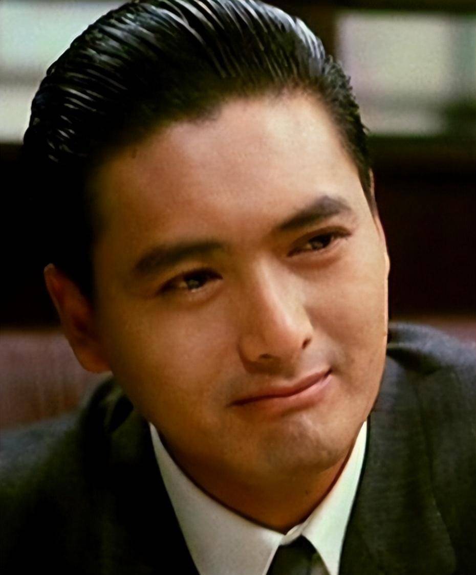 周润发:"香港之子"跌落神坛,费尽心思树立完美人设竟都是伪装