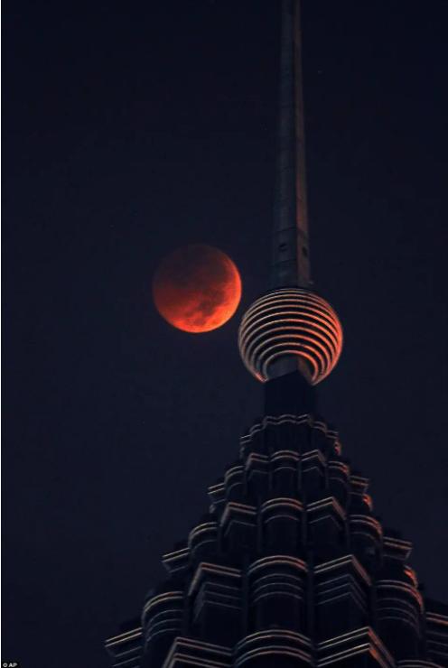 红月亮百科图片