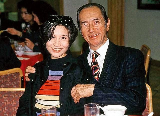 四位娱乐圈的豪门公主：拍戏只是爱好，混不好就回家继承家业