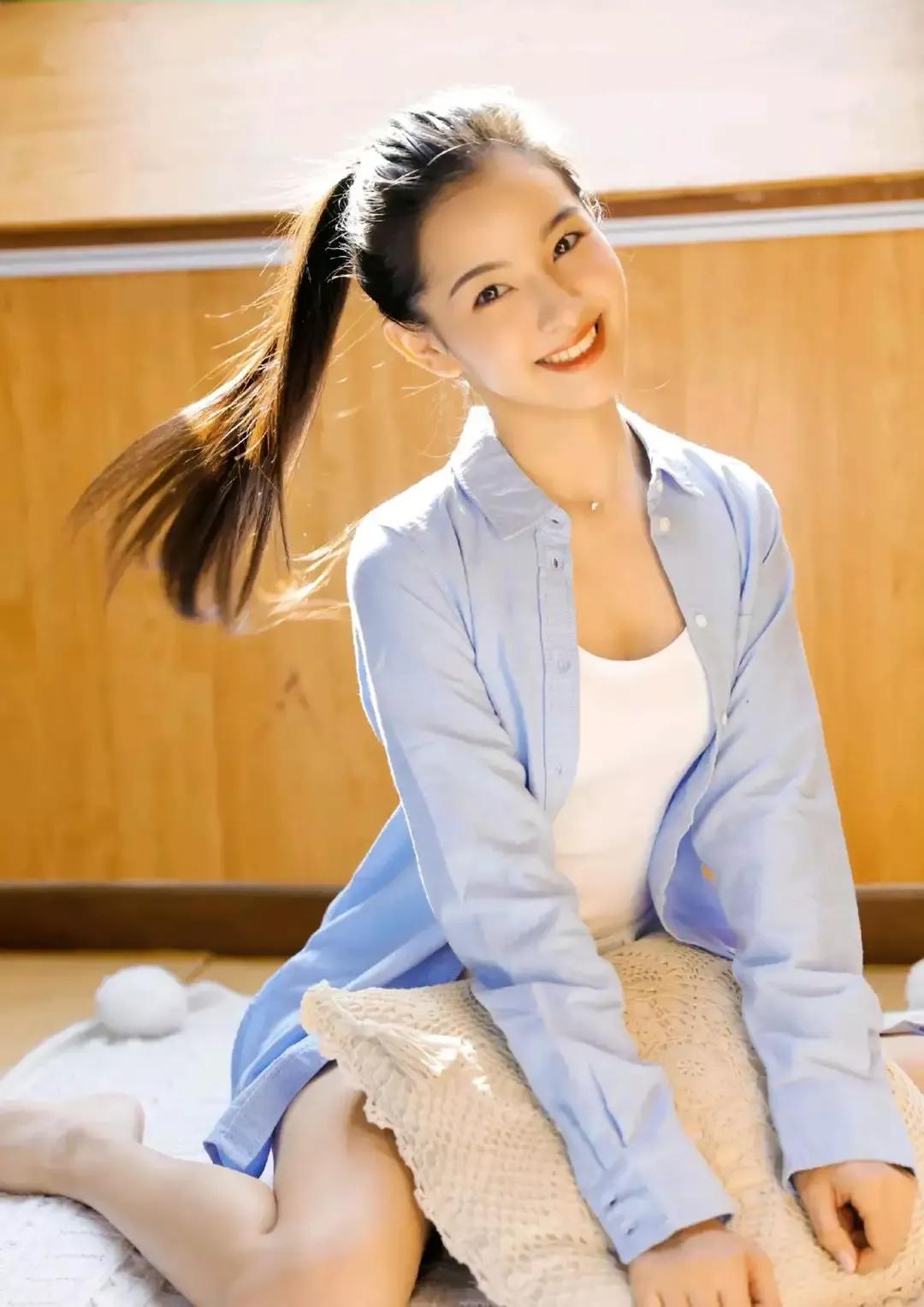 百家姓女神系列之张雪菡