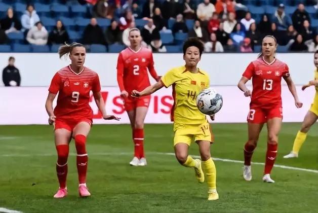 0:0，王霜替补！张琳艳中柱！中国女足平瑞士，为世界杯积累信心